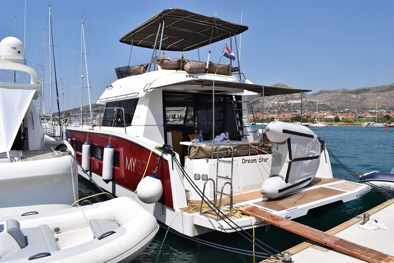 Fountaine Pajot MY 37